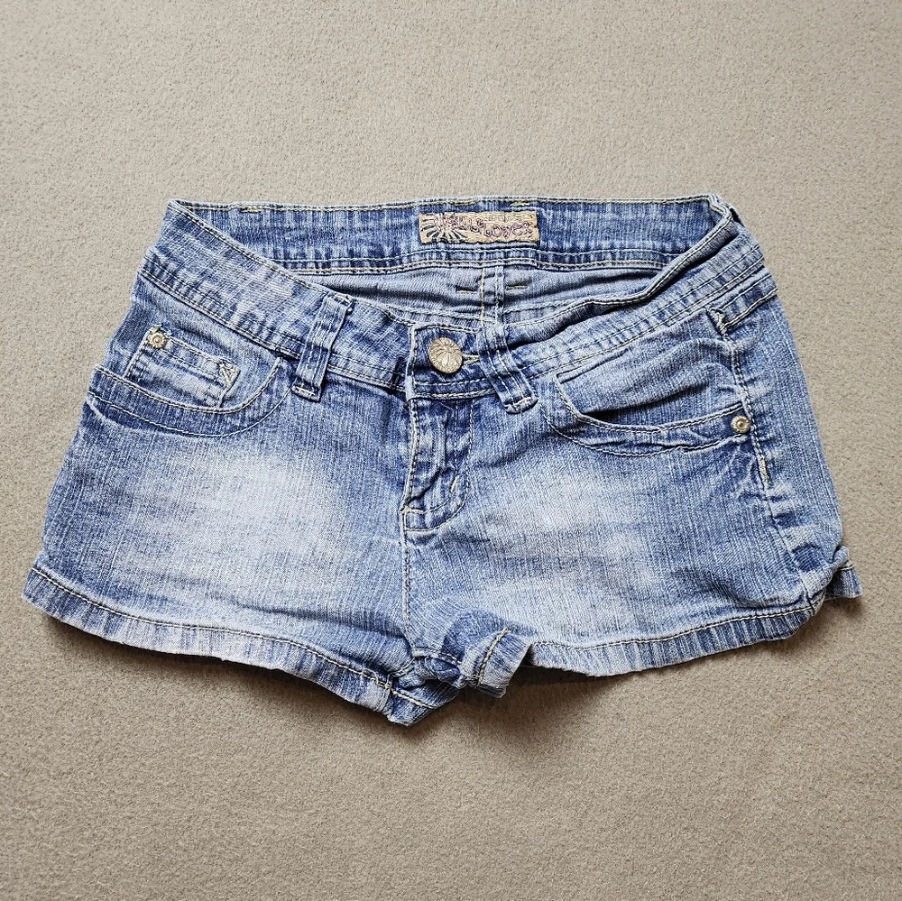 WALLFLOWER Denim Shorts Y2K Jean Shorts - Picture 1 of 6